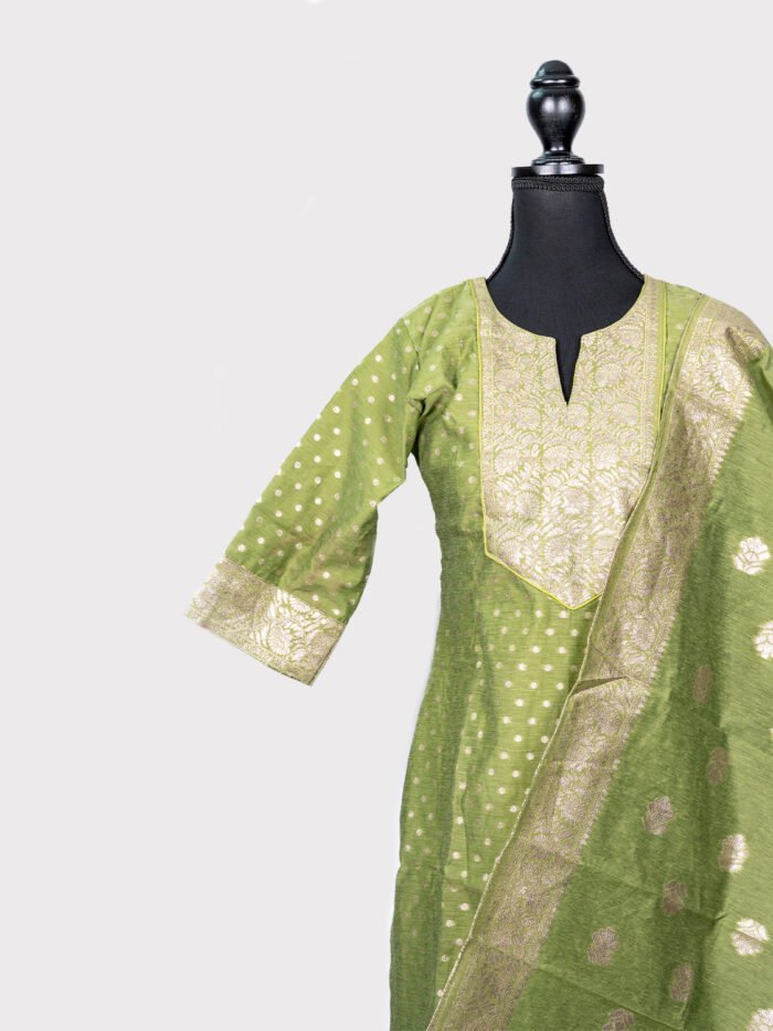 3-Piece-Kurti-Pant-Dupatta-Set-Chanderi-Silk-img-3