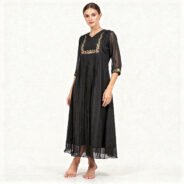 Aline-Kurti--Fabric-_-Georgette-with-floral-neck