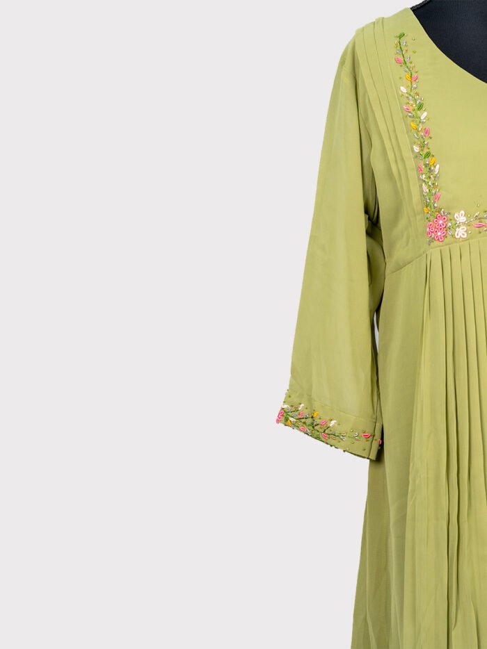 Aline-Kurti-Green-color-Fabric_-Georgette-4