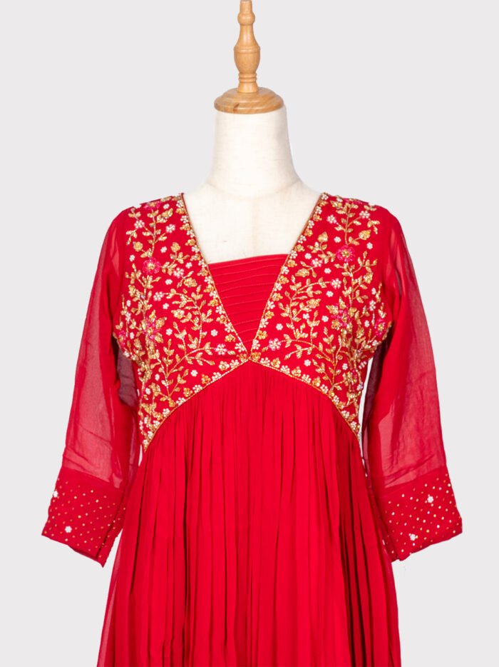 Hand-Embroidery-Kurti--Fabric-_-Georgette-4
