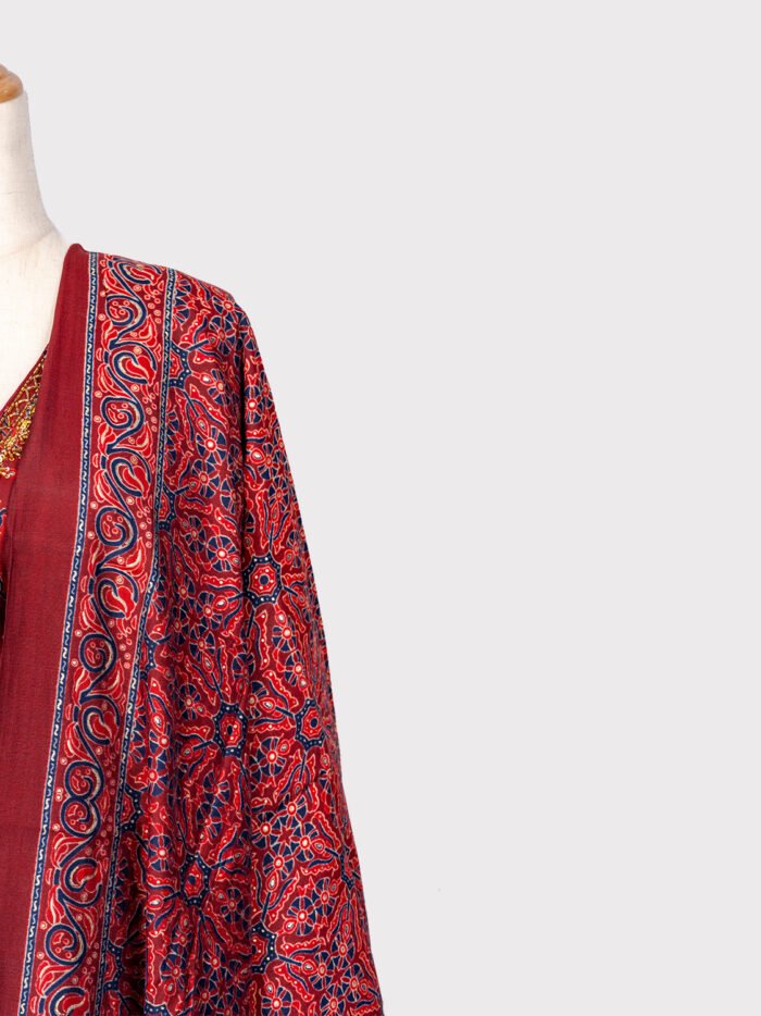 Maroon-Printed-Salwar-Suit-with-Dupatta-cotton-blend---rayon-Material-3